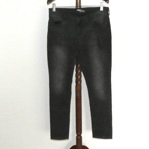 Old Navy "The Diva" faded black stretch denim tapered leg jeans